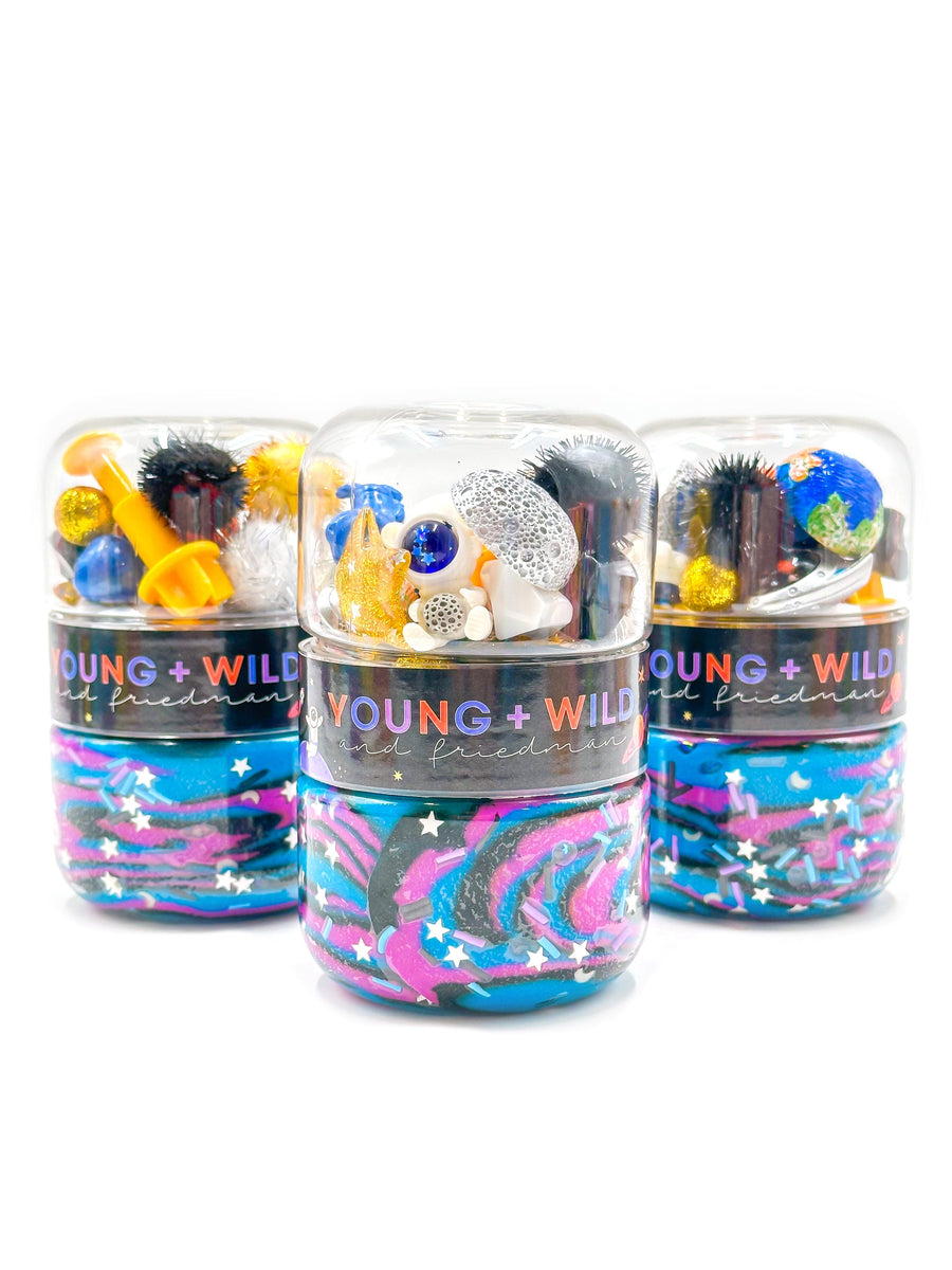 Space Grab & Go Dough Jar Grab and Go Dough Young, Wild & Friedman