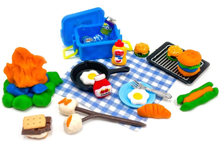Camping Kit Curriculum Kit Curriculum Young, Wild & Friedman 