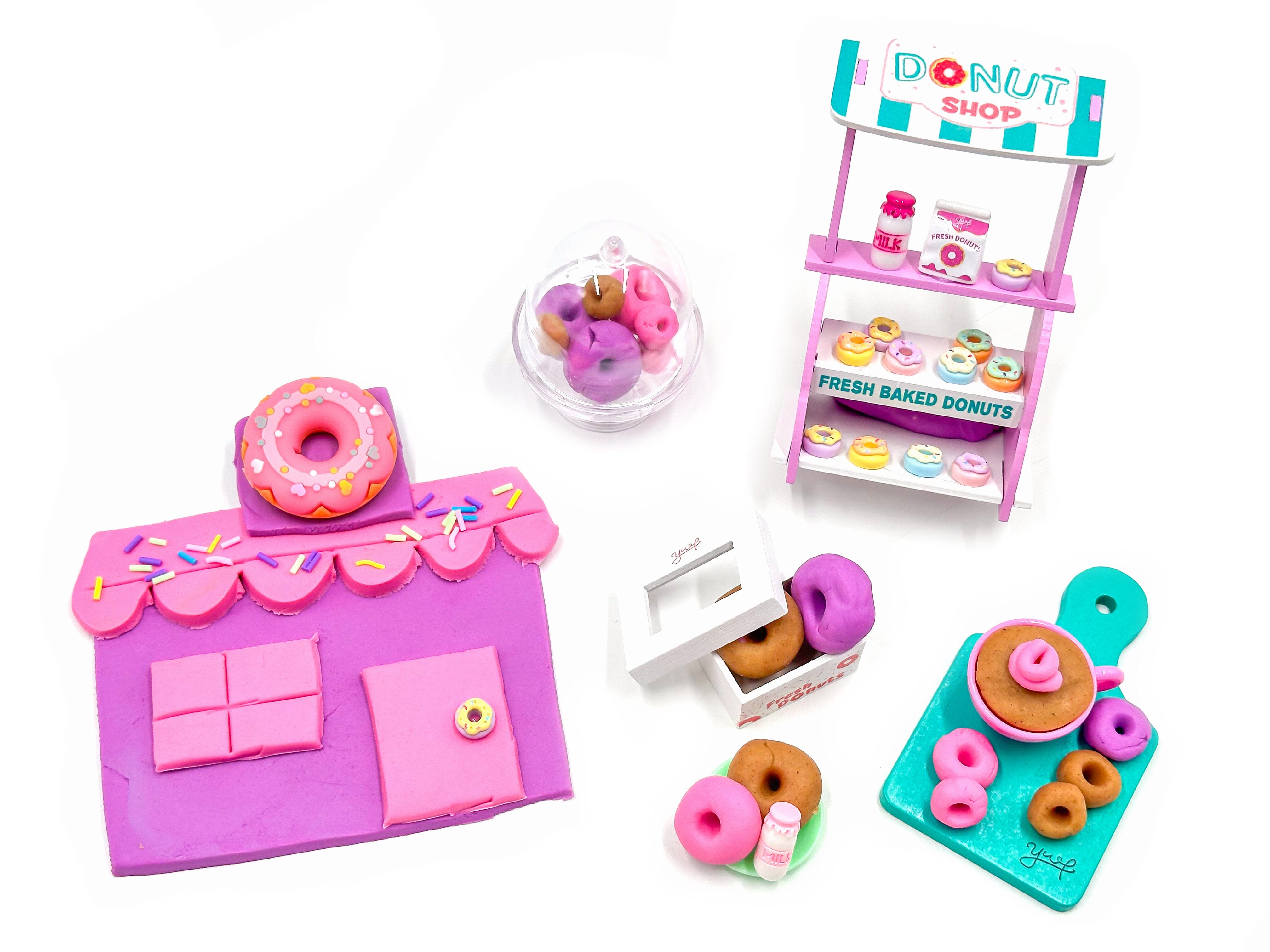 Donut Shop Kit Curriculum Kit Curriculum Young, Wild & Friedman 